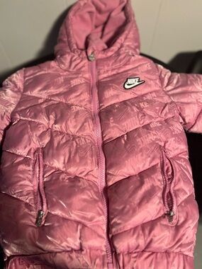 Nike Girls Pink Hooded Puffer Coat